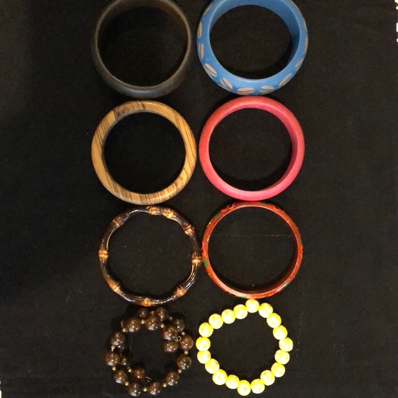 Jewelry - Vintage Lot of 8 Wooden Bracelets